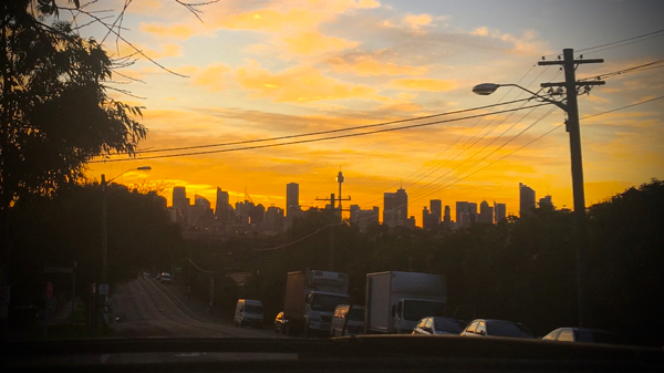 Sydney, five minutes before dawn: click to embiggen