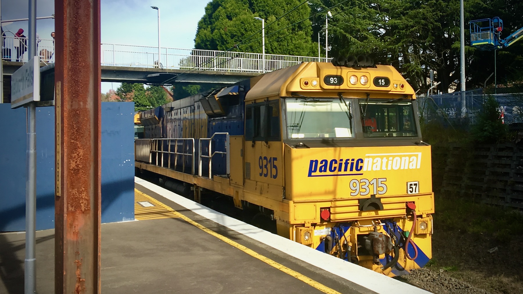 Pacific National locomotive 9315